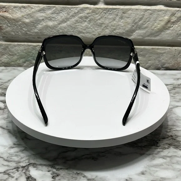 SALVATORE FERRAGOMO BLACK SUNGLASSES NWT - Picture 10 of 16
